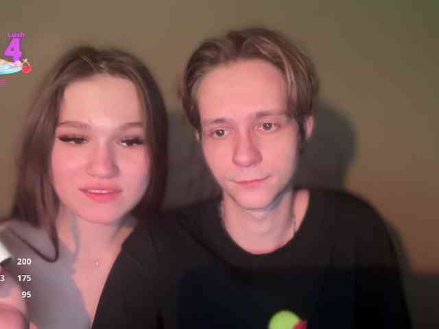 titsDestroy2007 live show