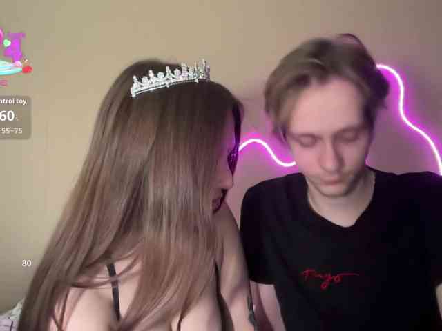 titsDestroy2007 webcam