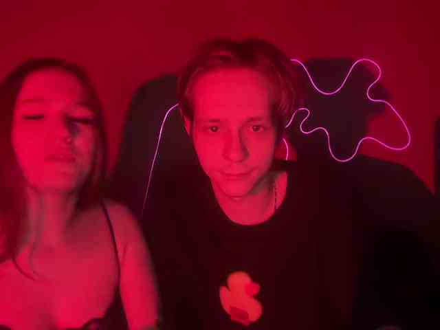 titsDestroy2007 webcam