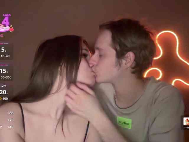 titsDestroy2007 webcam