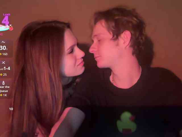 titsDestroy2007 webcam