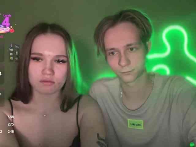 titsDestroy2007 webcam