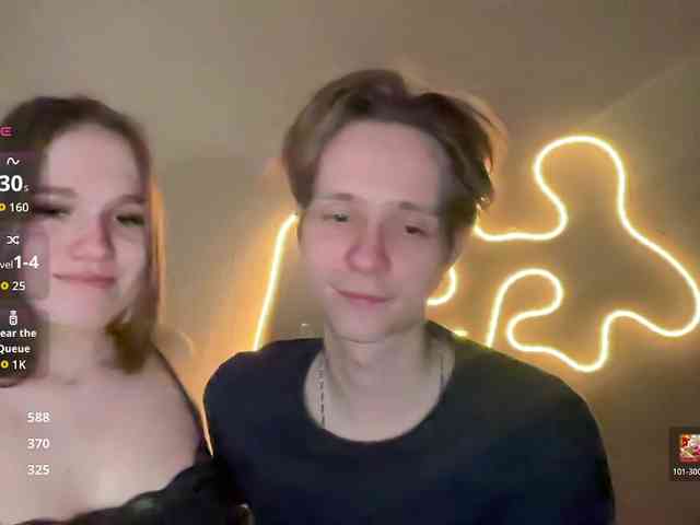 titsDestroy2007 webcam