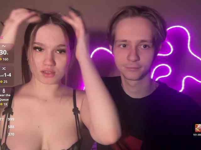 titsDestroy2007 webcam