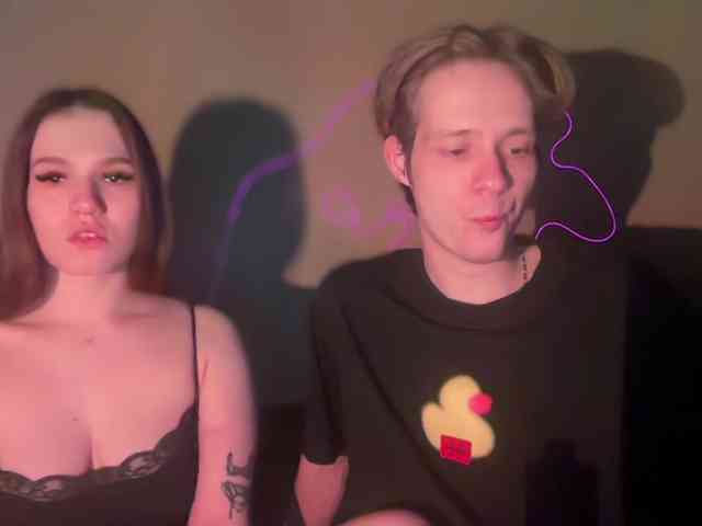 titsDestroy2007 webcam