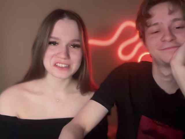 titsDestroy2007 webcam