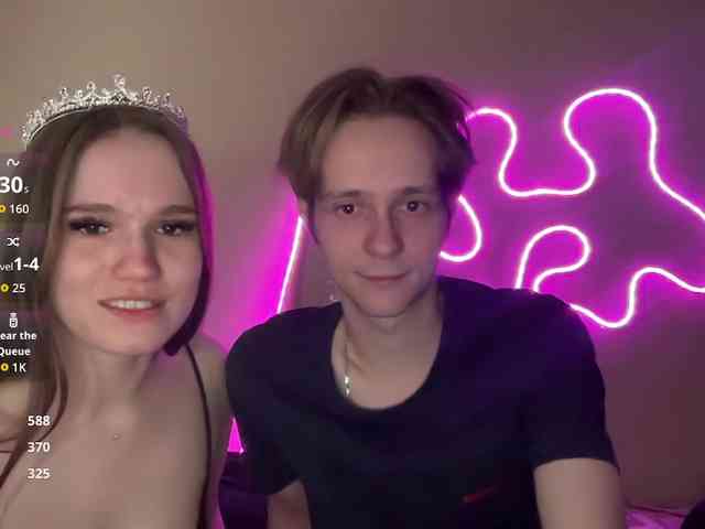 titsDestroy2007 webcam