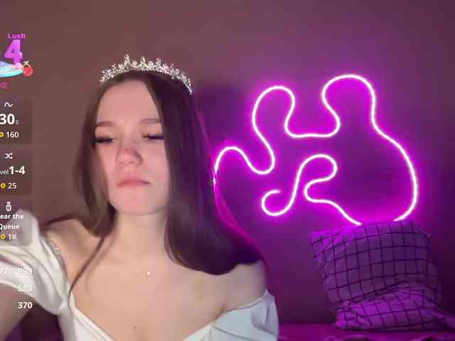 titsDestroy2007 webcam