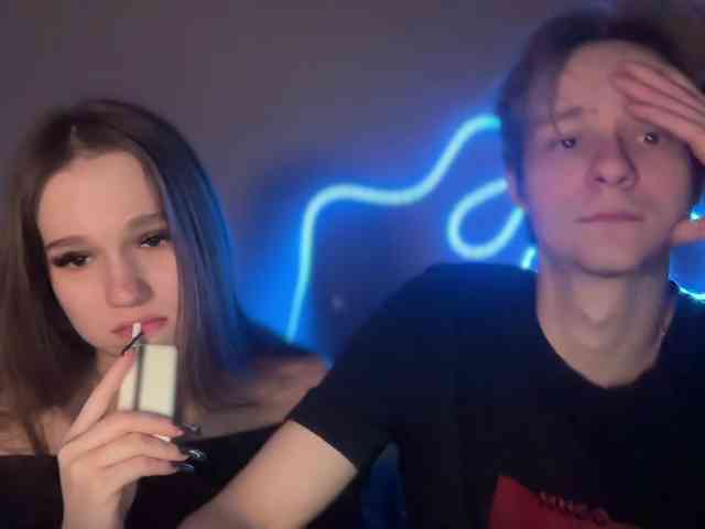 titsDestroy2007 webcam