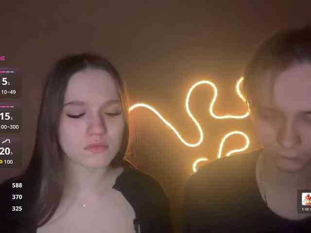 titsDestroy2007 webcam