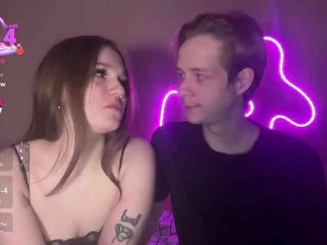 titsDestroy2007 webcam