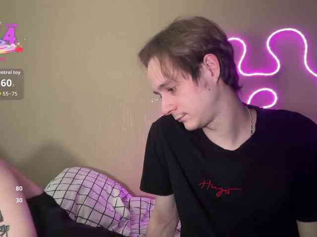 titsDestroy2007 webcam