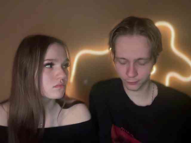 titsDestroy2007 webcam