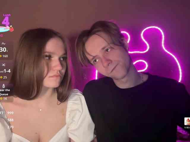 titsDestroy2007 webcam