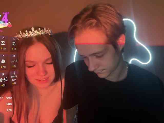 titsDestroy2007 webcam