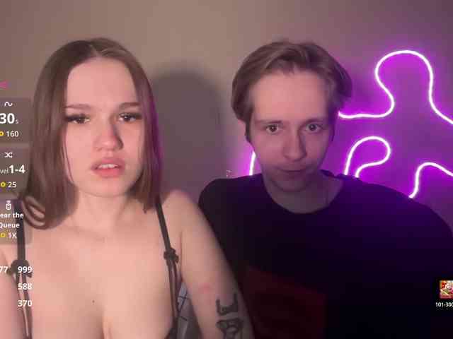 titsDestroy2007 webcam