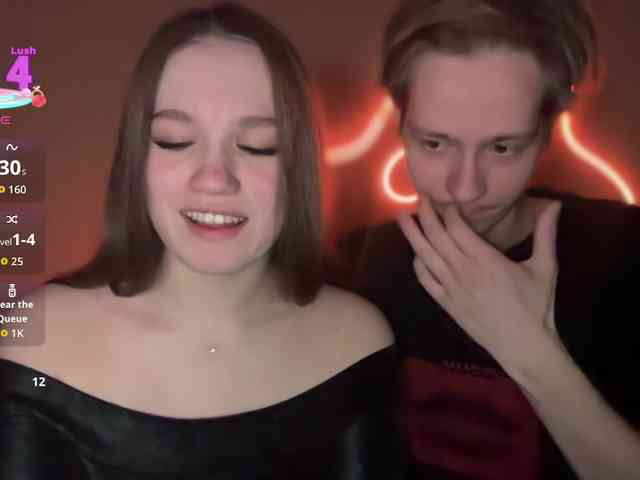 titsDestroy2007 webcam