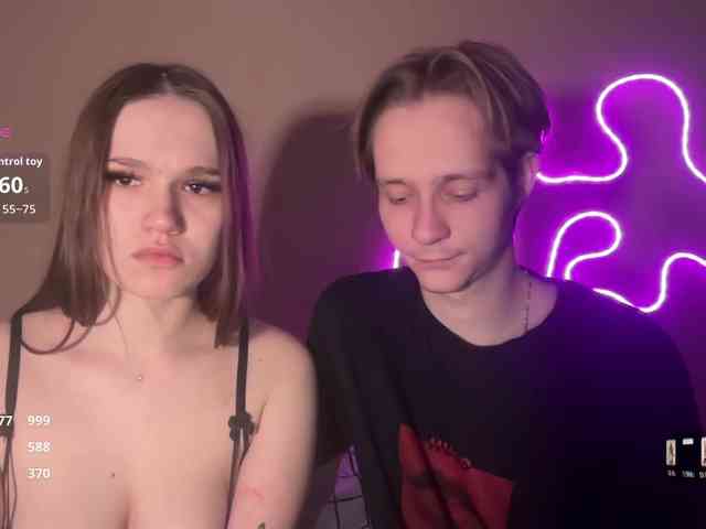 titsDestroy2007 webcam