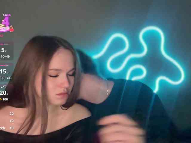 titsDestroy2007 webcam