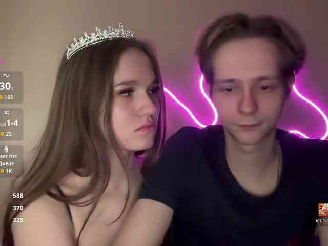 titsDestroy2007 webcam