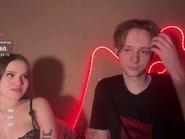 titsDestroy2007 webcam