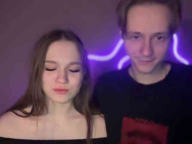 titsDestroy2007 webcam