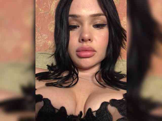 RedTobacco webcam
