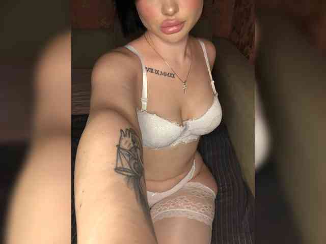 RedTobacco webcam