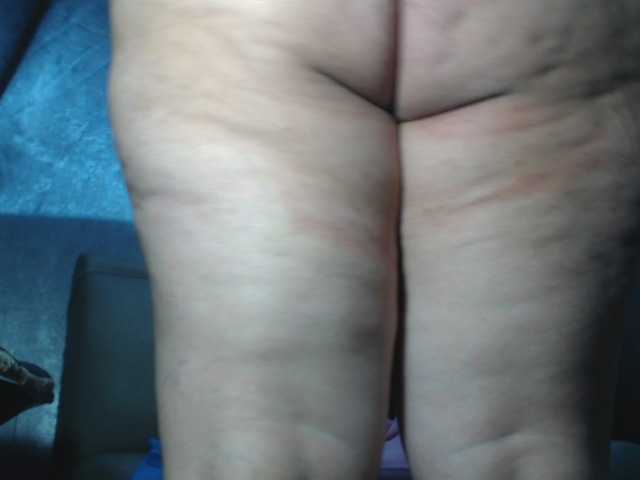 MaguieBbw live cam on BongaCams