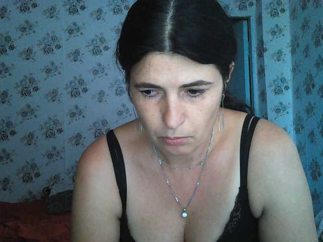 Karolina33 live cam on BongaCams