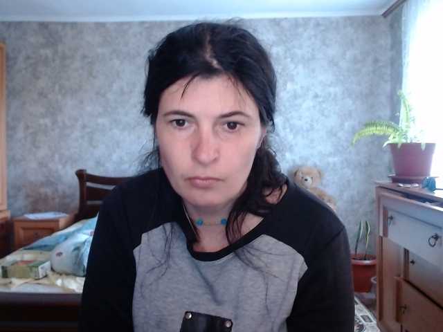 Karolina33's BongaCams show and profile