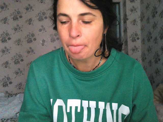 Karolina33, en directo ahora en BongaCams