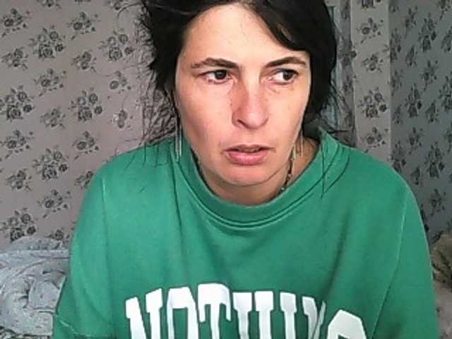 Karolina33 live cam on BongaCams