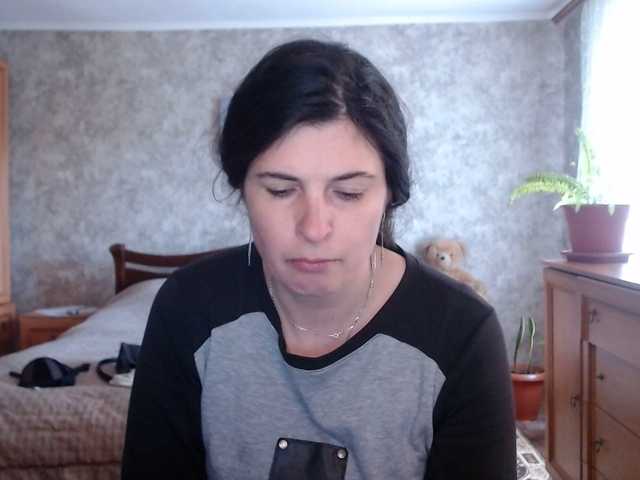 Karolina33's BongaCams show and profile