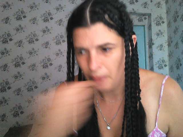 Karolina33 live cam on BongaCams