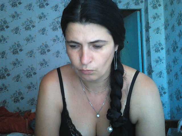 Karolina33 live cam on BongaCams