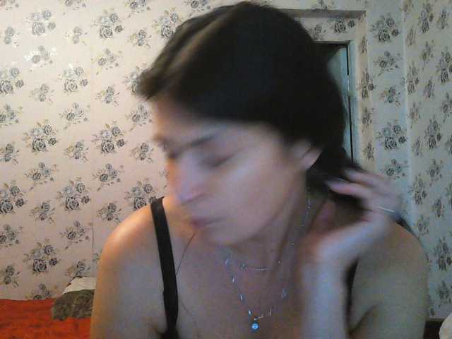 Karolina33 live cam on BongaCams
