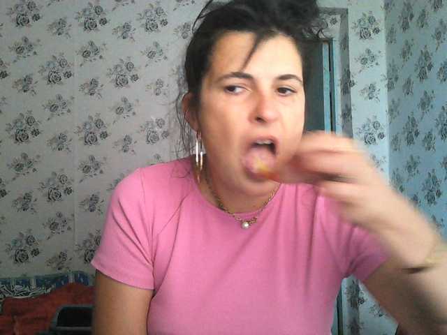 Karolina33 live webcam show