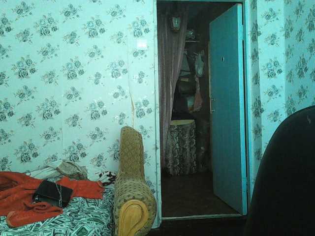 Karolina33 live cam on BongaCams