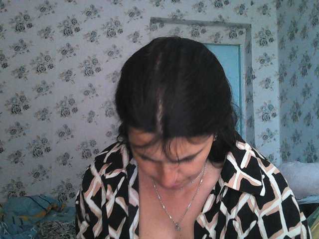 Karolina33 live cam on BongaCams