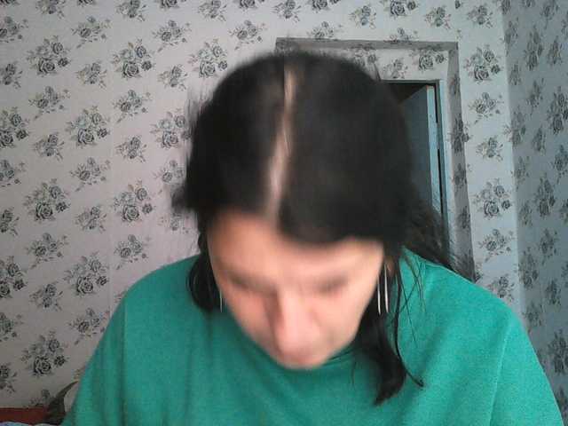 Karolina33 live cam on BongaCams
