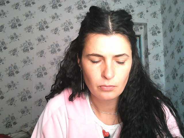 Karolina33 live cam on BongaCams