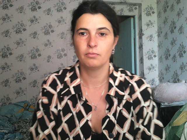 Karolina33 live cam on BongaCams