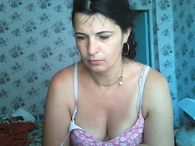 Karolina33 live cam on BongaCams