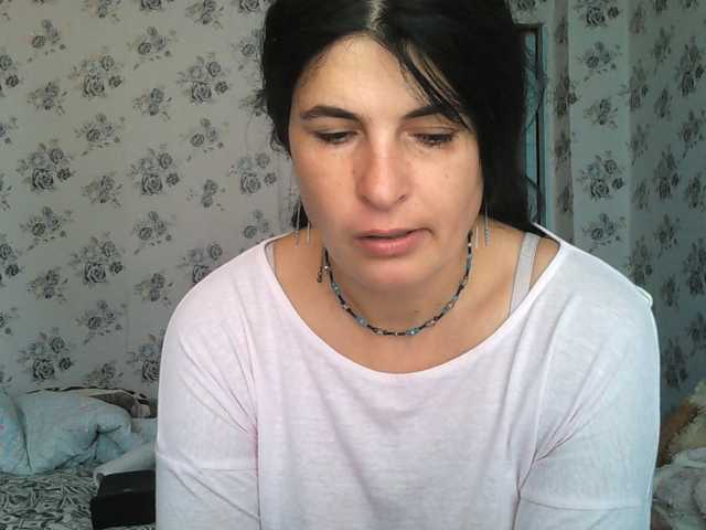 Karolina33 live cam on BongaCams