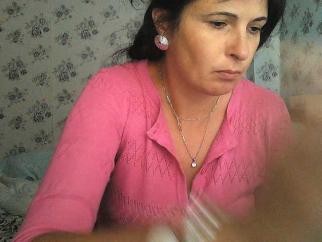 Karolina33 live cam on BongaCams