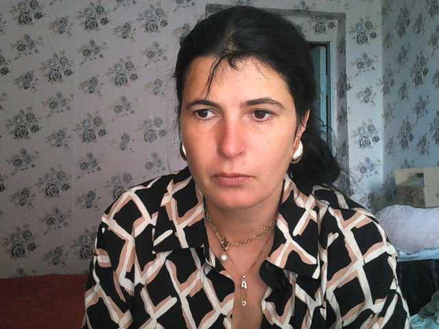 Karolina33 live cam on BongaCams