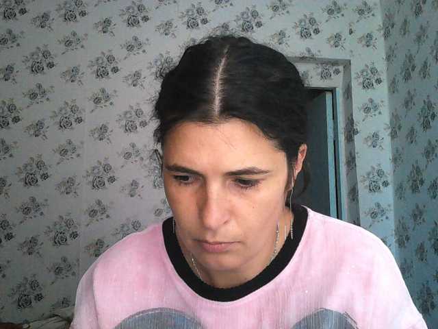 Karolina33 live cam on BongaCams
