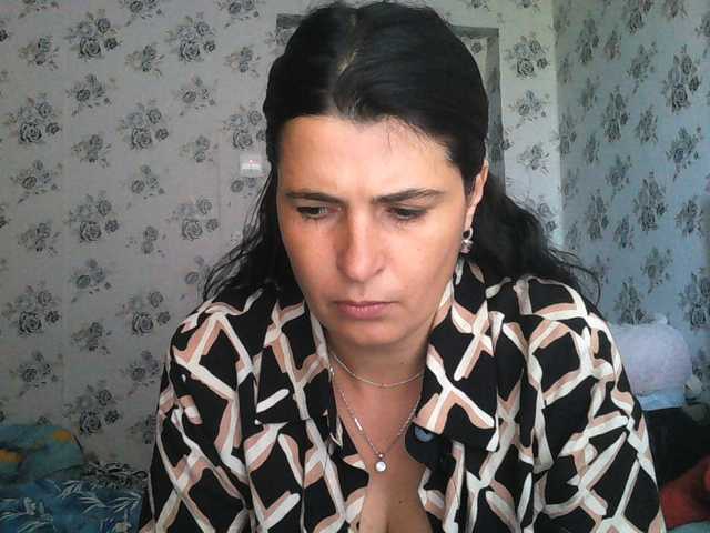 Karolina33 live cam on BongaCams
