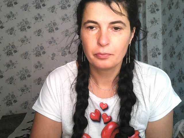 Karolina33 live cam on BongaCams